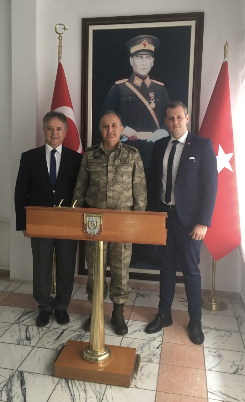 Lüleburgaz Bahçeşehir Koleji’nden Tugay Komutanı’na ziyaret