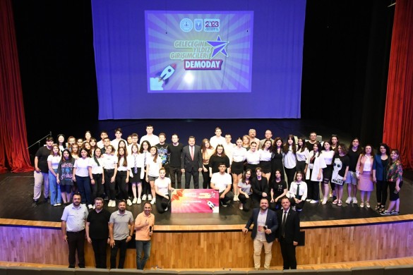 Geleceğin yıldız girişimcileri Lüleburgaz’dan çıkıyor!