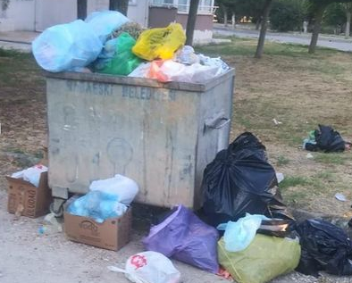 Çöpler, Vatandaşın Tepkisini Çekiyor....