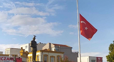 Babaeski,Bayrakları yarıya indirdi