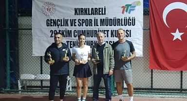 Babaeskili Sporcular Turnuvada Parladı...