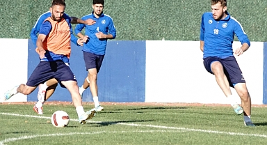 Ergene Velimeşespor ve Karşıyaka, Heyecan Dolu Mücadele İçin Sahne Alacak