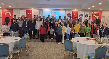 İstişare toplantısında bir araya geldiler...