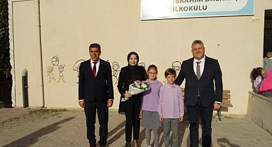 Kaymakam Çanakçıoğlu okulu ziyaret etti