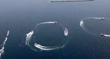 kutlama atmosferini tüm İğneada'ya taşıdılar...