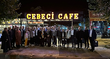 Muhtarlar Günü Yemeği Verdi...