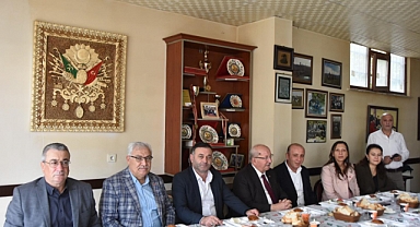 Ordulular Derneği'nde Toplantı Yaptı...