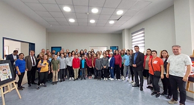 RESİM SERGİSİ AÇILDI