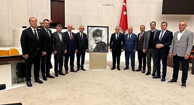 Adalet nöbeti devam ediyor