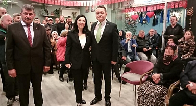 Aday Adaylığını Miting Havasında Açıkladı...