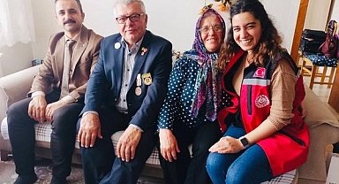 Adreslerinde Ziyaret Ettiler...