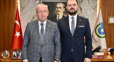 Belediye Başkan Aday Adaylığı İçin Görevinden Ayrıldı