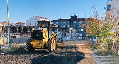 Belediye ekipleri, sahadaki çalışmalarına son hızla devam ediyor
