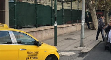 Duraktan Dönerken Çukura Düştü...