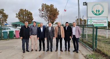 İl Tarım ve Orman Müdürü Gökhan Karaca, Tarım Kredi Hayvancılık Şubesini Ziyaret Etti