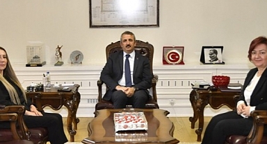 Kadın Girişimcilerden Vali Sezer’e ziyaret...
