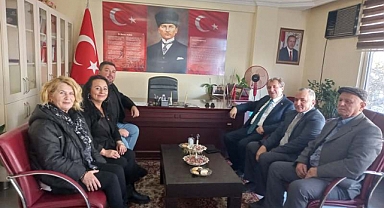 Kaymakam Helvacı, Şarköy Muhtarlar Derneği'ni Ziyaret Etti