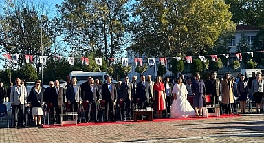 Kurtuluşu kutladı...