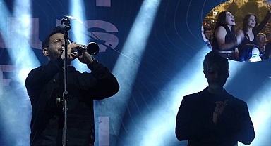 Manuş Baba, Barış Mesajı Verdi...