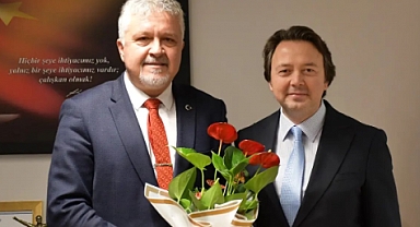 Murat Gerenli, İl Başkanı Bora Terzi’yi ağırladı