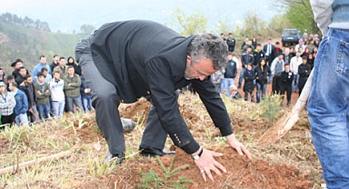 Sezai Karakoç Anısına Hatıra Ormanı Oluşturuldu...