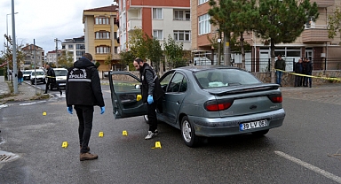 Tartıştığı oğlunu tabanca ile bacağından yaraladı