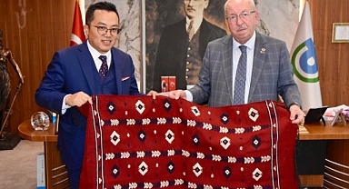 Tekirdağ Belediye Başkanı Albayrak, Hindistan İstanbul Başkonsolosu Vinito'yu Ağırladı