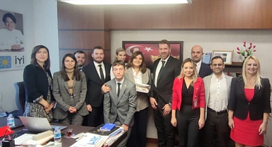 Trakyalılar Vakfı'nı Mecliste Ağırladı...