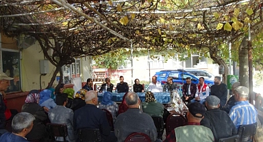 Vatandaşla bir araya geldi