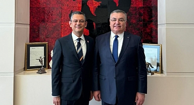 Başkan Kesimoğlu’ndan, CHP Genel Başkanı Özel’e ziyaret