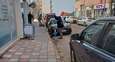 Belediyede, haftasonu da mesai devam ediyor