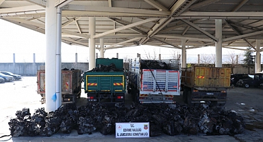 Edirne'de 25 milyon lira değerinde kaçak araç motoru ile yedek parça ele geçirildi