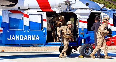 Edirne'de 261 kaçak göçmen ile 8 organizatör yakalandı