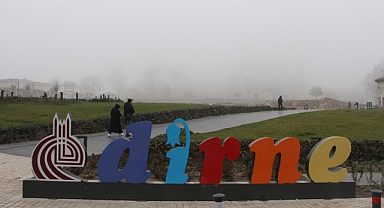 Edirne'de sis etkili oldu