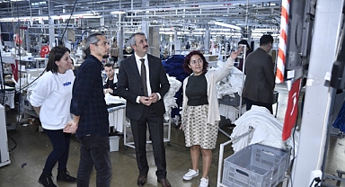 Edirne Valisi Yunus Sezer, İpekyol Fabrikası'nı Ziyaret Etti