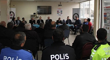 Huzur Toplantısında Mahalle Sakinleri ile Buluştular