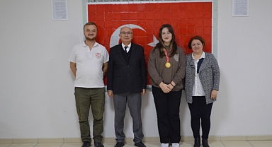 Kaymakam Yüce başarılı sporcuyu ağırladı