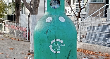 Lüleburgaz'da Cam Kumbaralar Çöplerle Dolup Taşıyor