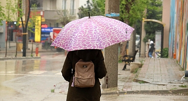 Marmara'nın batısı için 'kuvvetli yağış' uyarısı