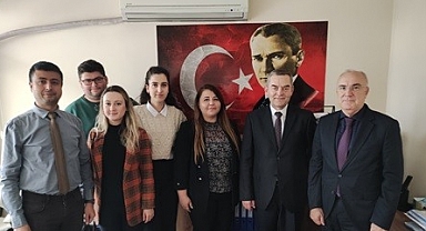 Personellerle bir araya geldi.