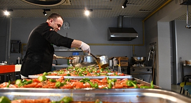 Sevgi Mutfağı 3 yıldır vatandaşın yanında