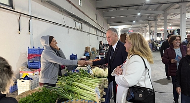 Türker, Kırklareli Çarşamba Pazarı'nda Esnaf ve Vatandaşlarla Buluştu