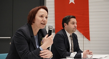 8 Mart için toplandılar