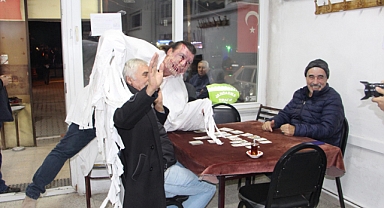 Bin yıllık Balkan geleneği 'Koleda', Kırklareli'de renkli görüntüler oluşturdu