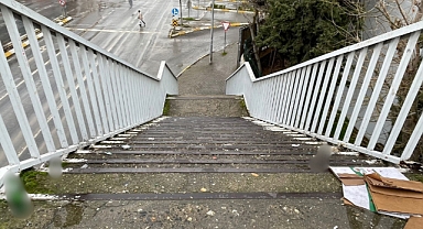 Cam Kırıkları Kazaya Davet Çıkarıyor