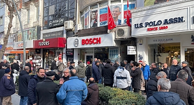 CHP Toplantısına Yoğun Katılım