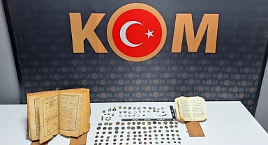 Çok sayıda tarihi eser ele geçirildi