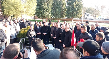 Derya Bulut Kırk Şehitler Anıtı'nda