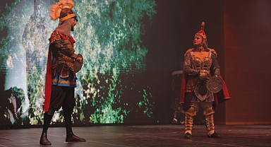 Destanların dansı izleyenleri büyüledi!