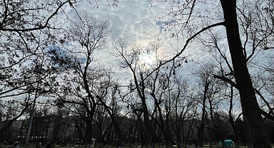 Lüleburgaz'da vatandaşlar güneşli günün keyfini çıkardı